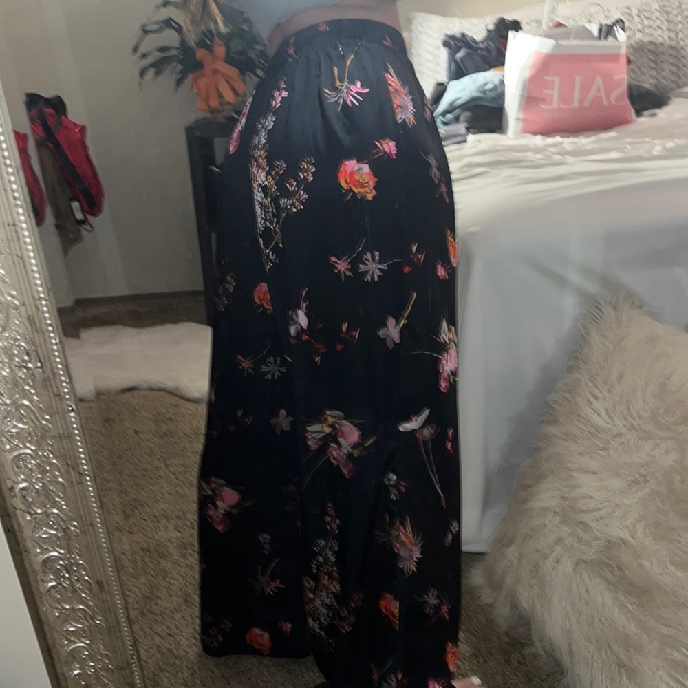 Victoria’s Secret Satin-like floral pants